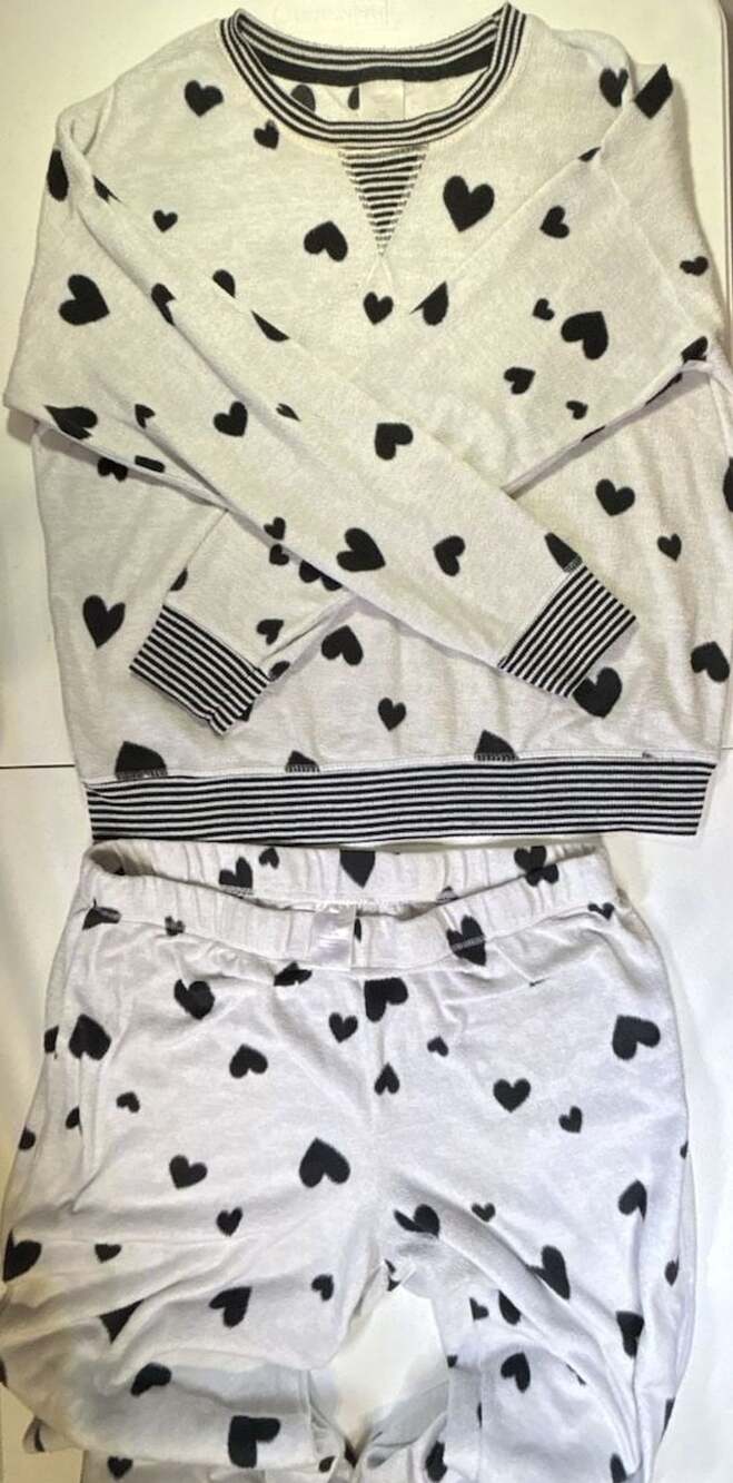 Secret Treasures Pajama Set Heart Print Fleece Sweatshirt Pants